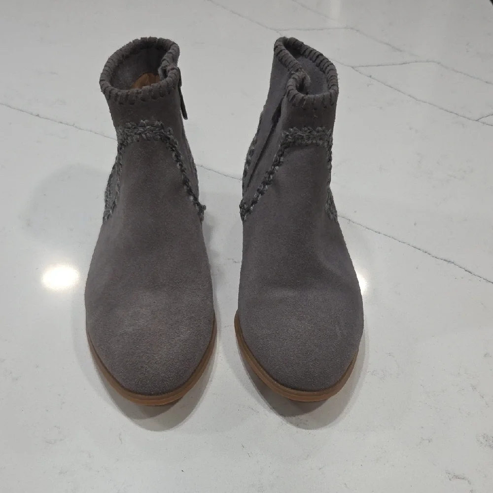 Jack Rogers Charcoal Suede Ankle Booties Sz6m Leather Upper New Without Tag